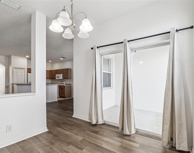 571 Shoreham Court Ne - Photo Thumbnail 33