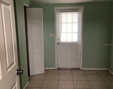 7093 Brentford Road - Photo Thumbnail 10