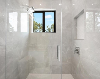 5341 Lake Pearl Court - Photo Thumbnail 67