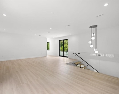 5341 Lake Pearl Court - Photo Thumbnail 41