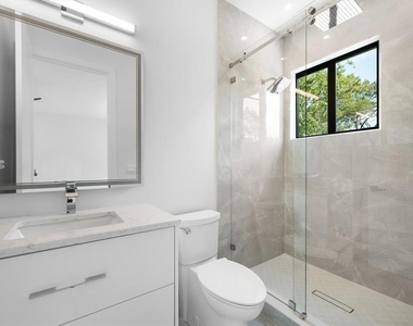 5341 Lake Pearl Court - Photo Thumbnail 66