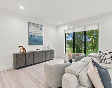 5341 Lake Pearl Court - Photo Thumbnail 46