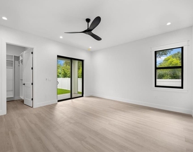 5341 Lake Pearl Court - Photo Thumbnail 31