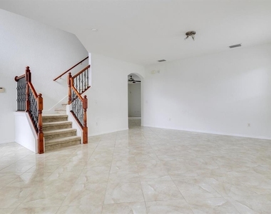 3502 Hickory Hammock Loop - Photo Thumbnail 6