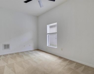 3502 Hickory Hammock Loop - Photo Thumbnail 28