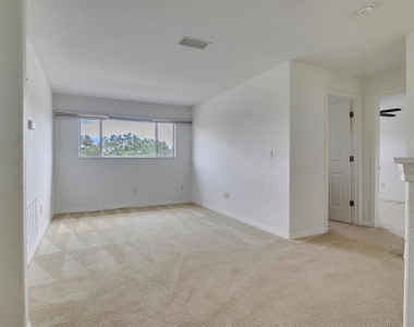 3502 Hickory Hammock Loop - Photo Thumbnail 23