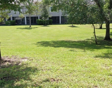 14223 Pondhawk Lane - Photo Thumbnail 40