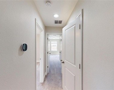 14223 Pondhawk Lane - Photo Thumbnail 29