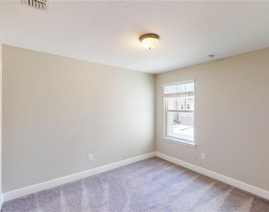 14223 Pondhawk Lane - Photo Thumbnail 32