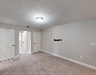 14223 Pondhawk Lane - Photo Thumbnail 25