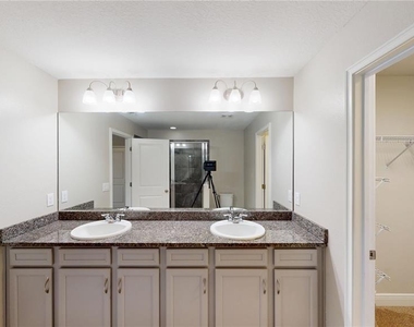 14223 Pondhawk Lane - Photo Thumbnail 24