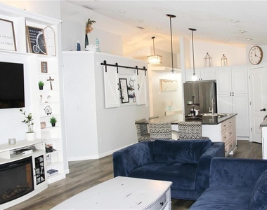5825 Meadowpark Place - Photo Thumbnail 1
