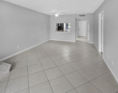1918 Pelican Landing Boulevard - Photo Thumbnail 6