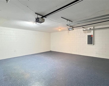8832 Kensington Court - Photo Thumbnail 2