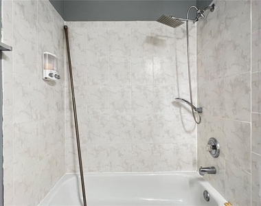 8832 Kensington Court - Photo Thumbnail 27