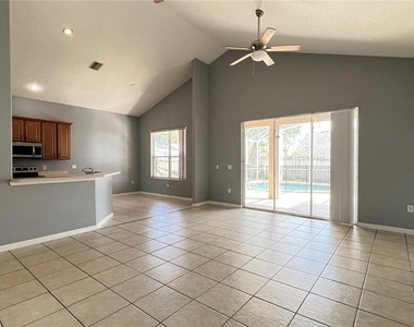 8832 Kensington Court - Photo Thumbnail 12
