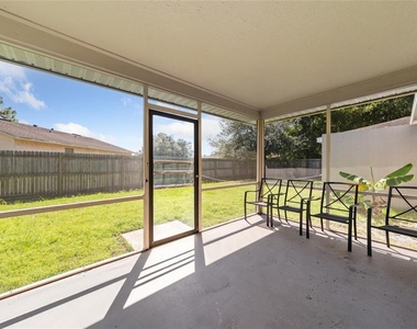 571 Imperial Place - Photo Thumbnail 28