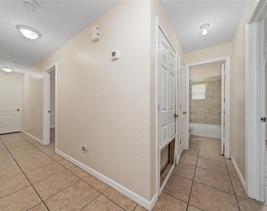 571 Imperial Place - Photo Thumbnail 24