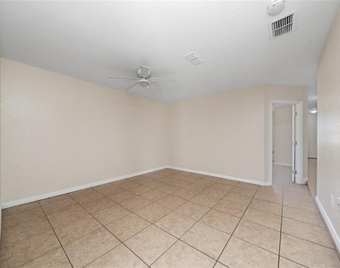 571 Imperial Place - Photo Thumbnail 11