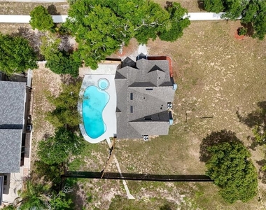 1326 East Avenue - Photo Thumbnail 26