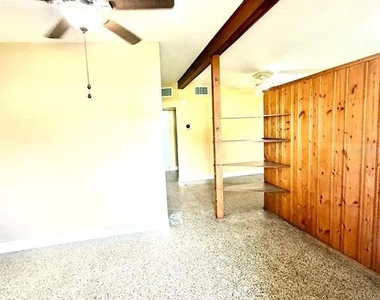 1004 George Street - Photo Thumbnail 3