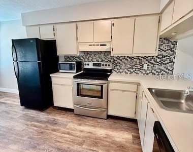 1254 Sophie Boulevard - Photo Thumbnail 9