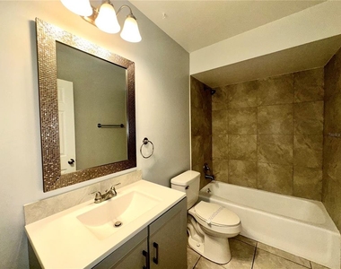 116 N College Street - Photo Thumbnail 17
