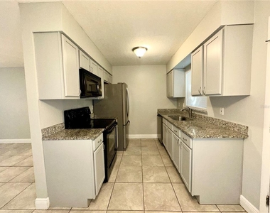 116 N College Street - Photo Thumbnail 4