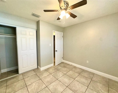 116 N College Street - Photo Thumbnail 15