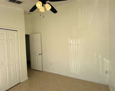 1175 Jade East Lane - Photo Thumbnail 24