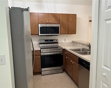 1175 Jade East Lane - Photo Thumbnail 10