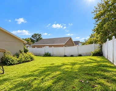8636 Fort Jefferson Boulevard - Photo Thumbnail 39