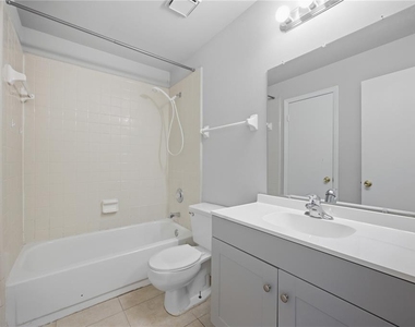 206 Watts Lane - Photo Thumbnail 9
