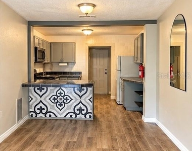 815 South Beach Street - Photo Thumbnail 1