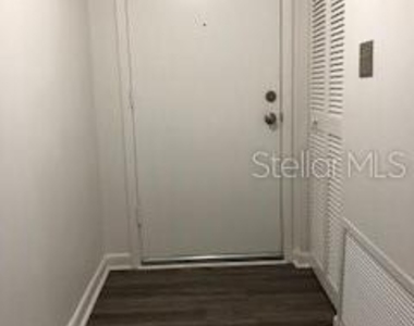 650 Midway Drive - Photo Thumbnail 4