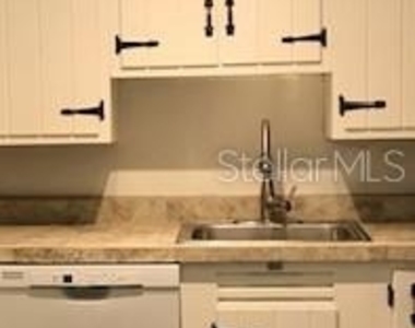 650 Midway Drive - Photo Thumbnail 6