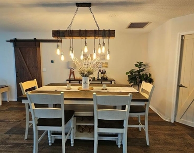36236 Mary Ellen Street - Photo Thumbnail 13