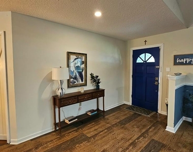 36236 Mary Ellen Street - Photo Thumbnail 12