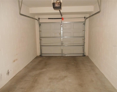 5018 Maxon Terrace - Photo Thumbnail 14