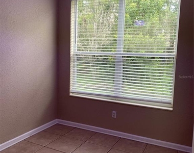 5018 Maxon Terrace - Photo Thumbnail 4