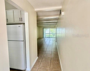 623 N Bay Street - Photo Thumbnail 11