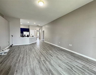 10868 Standing Stone Drive - Photo Thumbnail 22