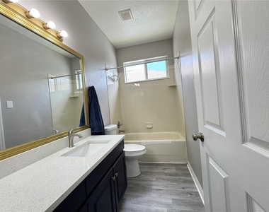 10868 Standing Stone Drive - Photo Thumbnail 27
