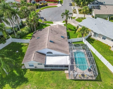 1510 Chapman Oak Court - Photo Thumbnail 57