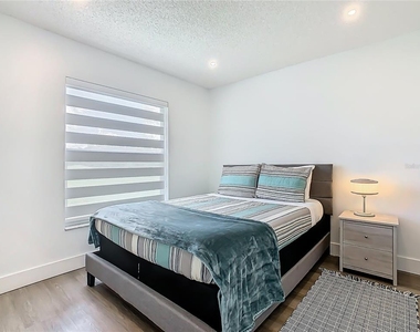 1510 Chapman Oak Court - Photo Thumbnail 37