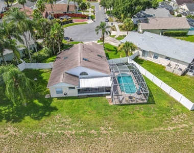 1510 Chapman Oak Court - Photo Thumbnail 58
