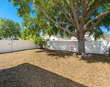1415 Sherbourne Street - Photo Thumbnail 23