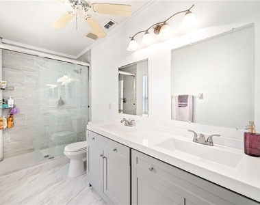 1415 Sherbourne Street - Photo Thumbnail 15