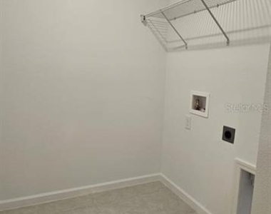 14031 Lochend Way - Photo Thumbnail 24