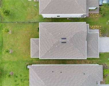 2644 Blowing Breeze Avenue - Photo Thumbnail 28